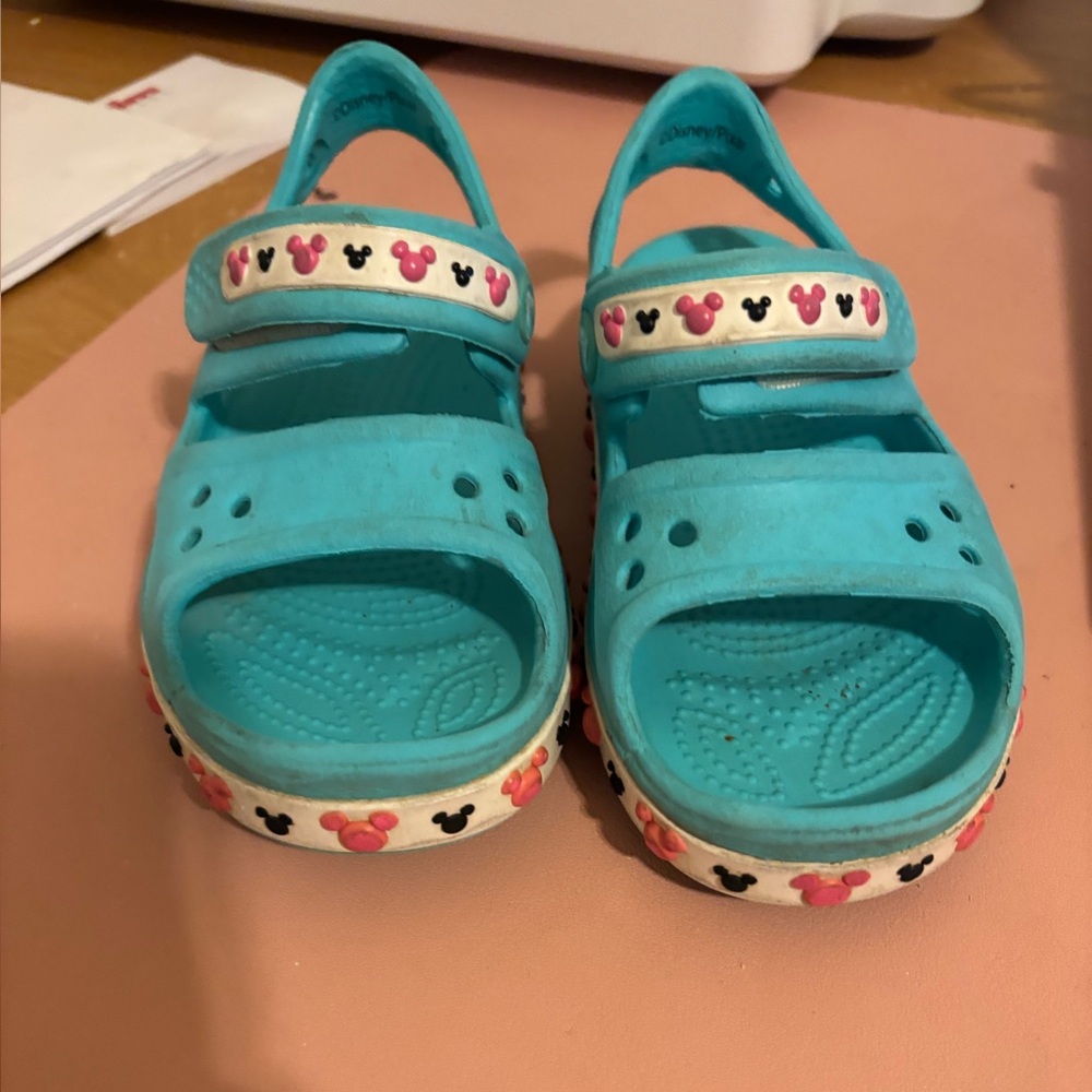 Crocs Crocband II Mickey PS Sandal C9. - Picture 7 of 14